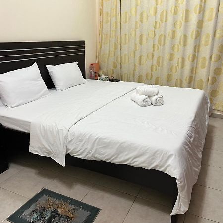 Master Room Attached Bathroom Dubai Dış mekan fotoğraf